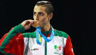 Carlos Navarro contento de mantener a México en la cima mundial