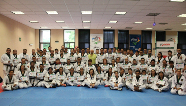 En el CNAR se impartió el primer curso para abrir más el panorama del Parataekwondo